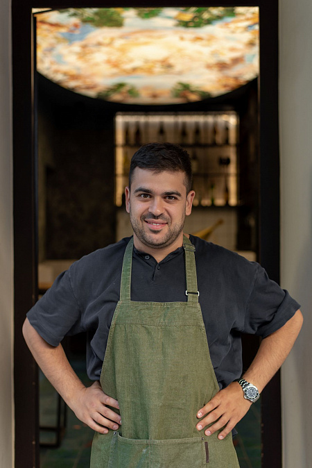 Михаил Мнацаканов